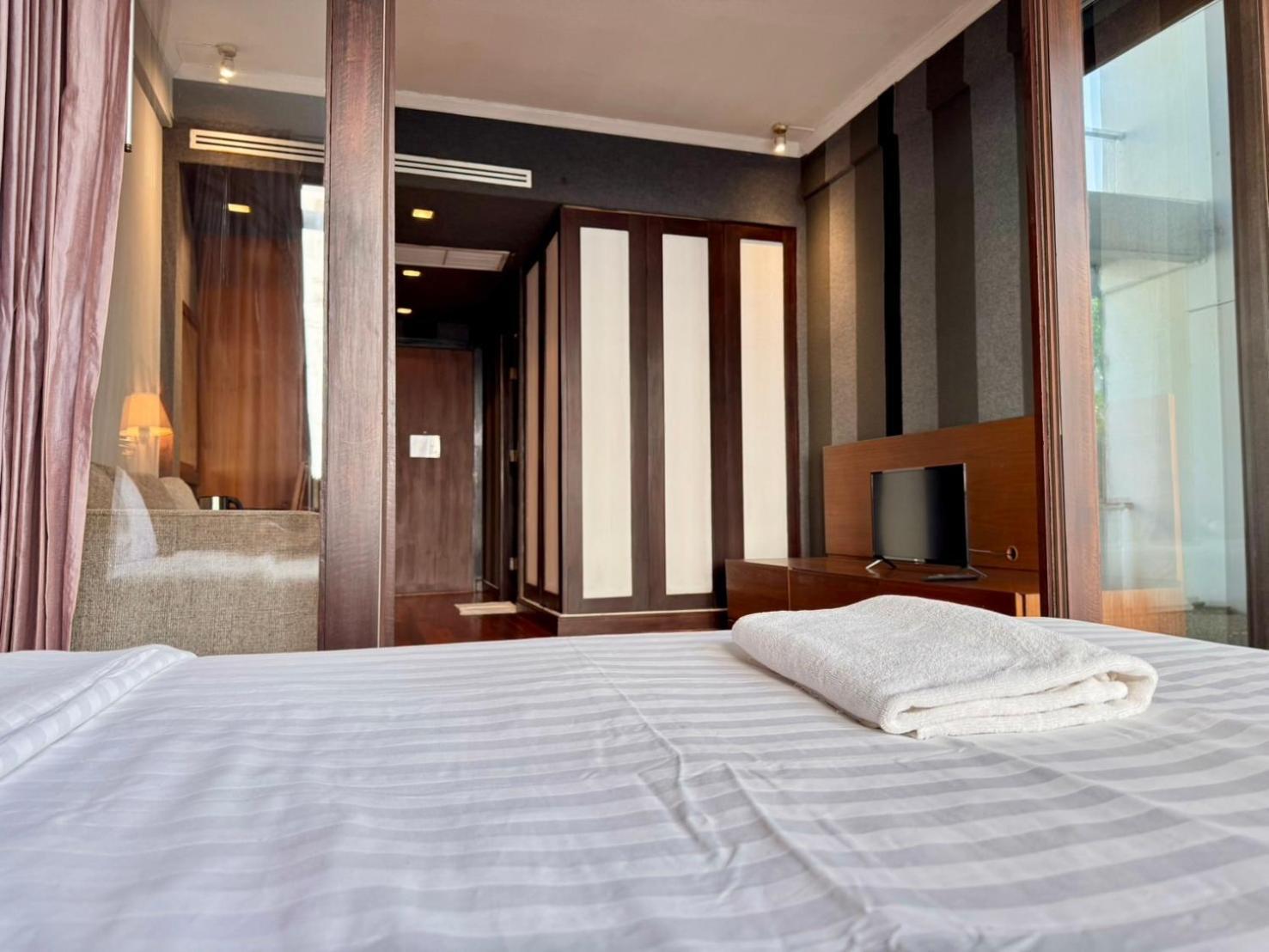 Wish Inn Silom - วิช อินน์ สีลม X Bangkok Exterior photo