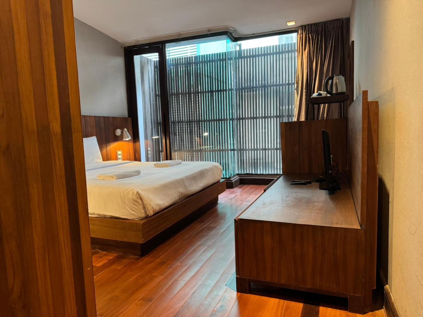 Wish Inn Silom - วิช อินน์ สีลม X Bangkok Exterior photo